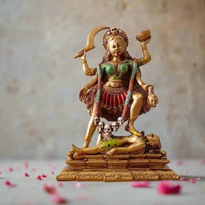 Göttin Kali Statue: Hinduistische Shakti Statue mit Shiva
