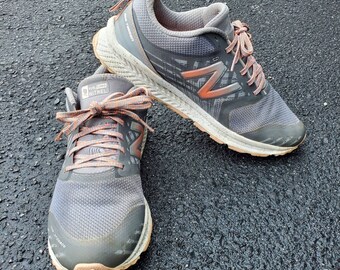 new balance 565 women brown