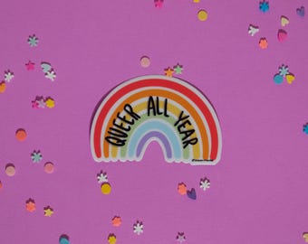 Adesivo arcobaleno "Queer All Year": vinile resistente LGBTQ+ Pride