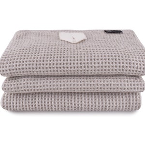 Waffle linen guest towels set of 3, Linen guest towels set of 3, Small towels set, Towels for guests, Black and Natural colors available