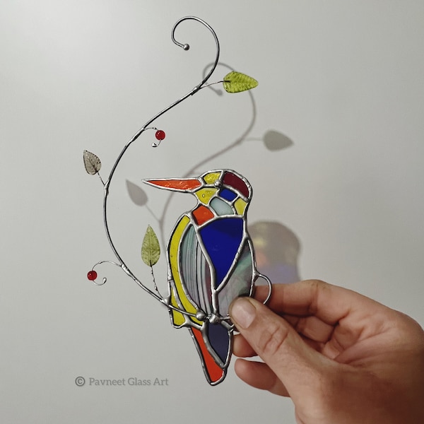 Eisvogel Vogel Suncatcher // Glasmalerei // Tierkunst // Geburtstagsgeschenk // Vogelkunst Glas // Balkondekoration // Pflanzendekoration