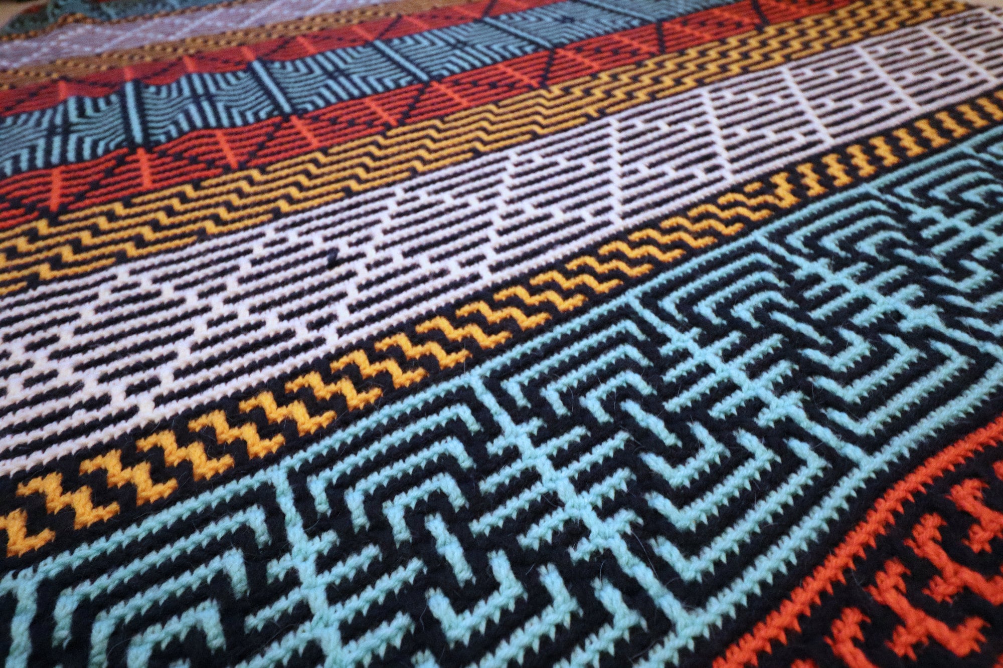 Magic Eye Throw Blanket - Overlay Mosaic Crochet Pattern - Etsy Canada