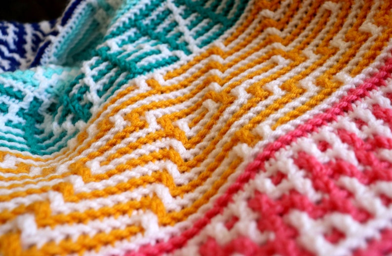 Diamondback Blanket Overlay Mosaic Crochet Pattern image 4