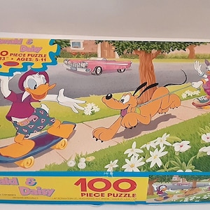 Disney Puzzle Donald & Daisy Duck Sidewalk Surfer 100 Piece Jaymar Vintage 90s