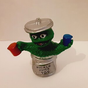 Sesame Street Oscar the Grouch Pickle Juice PVC Figure Tara Toys ...
