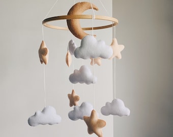 Boho baby mobile , crib baby mobile felt , neutral nursery mobile , moon and star mobile , cloud mobile nursery