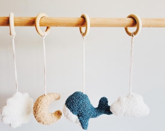 Boucle Baby Gym Spielzeug: Wal, Muschel, Mond & Wolke