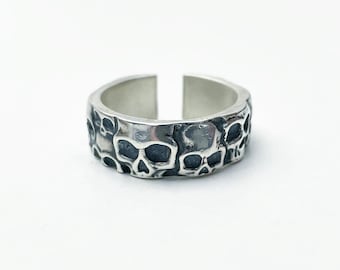 Solid Sterling Silver Skull Ring Band Resizable Adjustable 925 Sterling silver Gothic Celtic Bikers ring #014