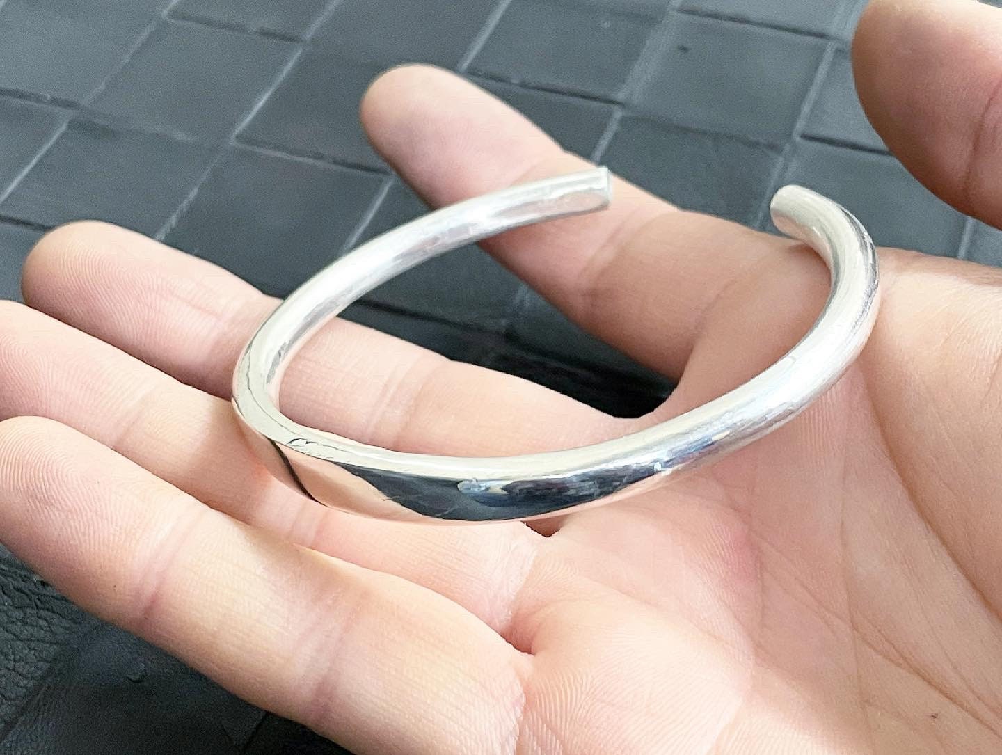 バングル Matte Silver Message Bracelet / Bangle For Men & Women il_340x270.2881696791_5ww7.jpg
