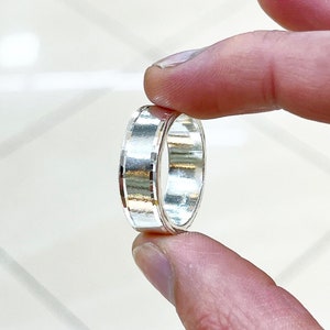 Minimum price of silver hotsell ring