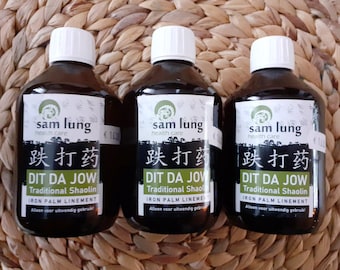 Original Shaolin Dit Da Jow Herbal Linement. The very best oil against bruises and black spots