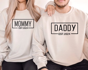 Mama Sweatshirt, Dad Sweatshirt, Pregnancy Announcement Sweatshirt, Mom To Be, Dad To Be, Matching Family Hoodie, Mommy Daddy Sweatshirt