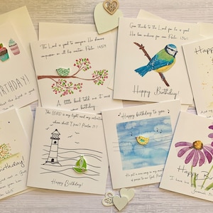 Lot de 8 belles cartes d'anniversaire chrétiennes uniques. Une vraie variété de belles cartes d'anniversaire, chaque carte a un verset biblique encourageant.