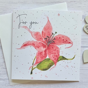 Superbe carte de voeux de lys astronome. Peut être personnalisé. Lys aquarelle avec de délicats détails métalliques. Pour vous, carte
