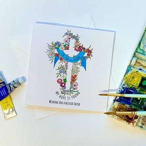 Jeu de cartes de Pâques chrétiennes.  Cartes de Pâques élégantes - Motif en croix au trait et lavis avec accents de pierres précieuses