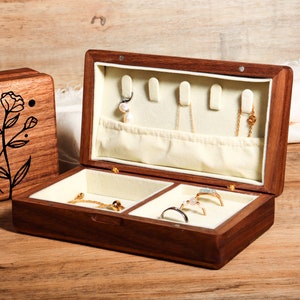 Jewelry Box Travel Case for Women, Custom Engraved Jewelry Box, Bridesmaid Jewelry Box, Jewelry Organizer, Custom Wood Jewelry Box
