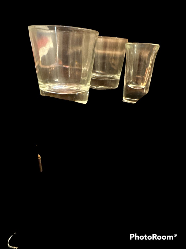 Red Circle Liquor Bar Treasure Chest Display and Music Box Etsy