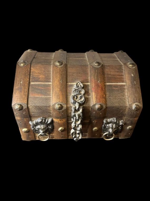 Hilitand Pirate Treasure Chest Vintage Handmade Decorative Wooden Box Trinket Jewelry Storage Case Home Decoration(Map)