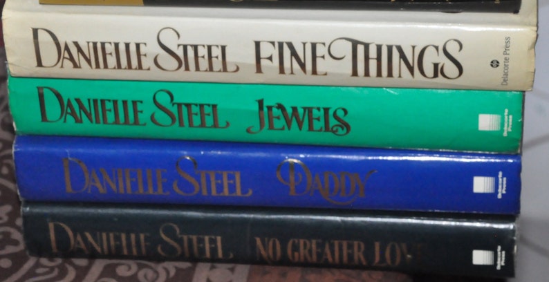 Danielle Steele Books Vintage Hardcover Books Vintage - Etsy