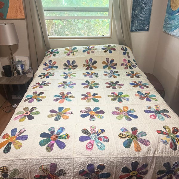 56 Flowers Reversible Handmade Appliqué Quilt Queen Size