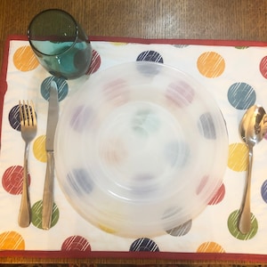 Bright Circle Quilted Placemats (Set of 4)