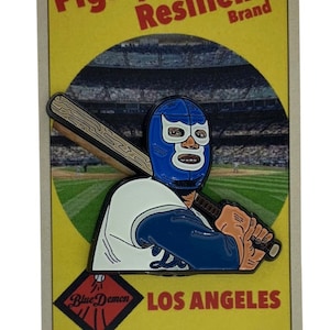El Luchador Pin