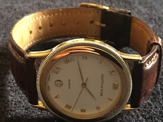 Vintage Mappin and Webb Quartz gold tone watch - image 5
