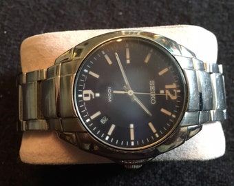 Vintage Seiko Silver tone Mens watch