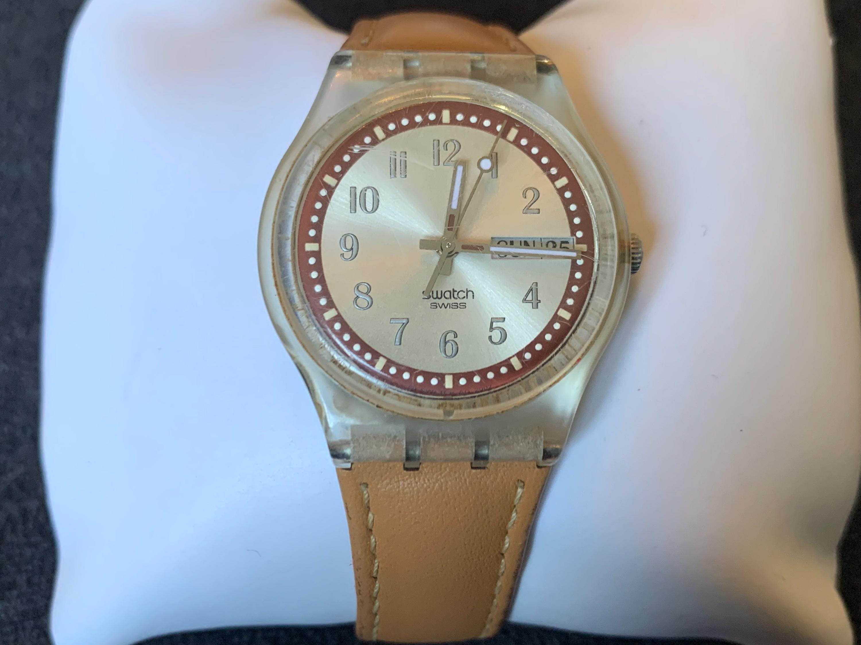Swatch Calendar Day/date Croissant Chaud GE700 - Etsy display picture 1