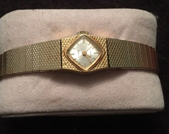 Vintage Citizen 4 - 680332 YO Gold plated tone ladies cocktail watch