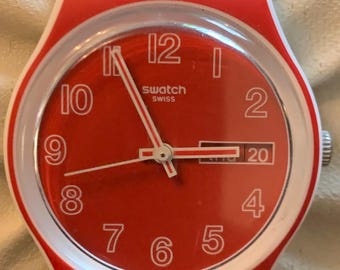 Swatch Watch - GW705 - POPPY FIELD GW705 - POPPY FIELD - Swatch® Official Store main image 4