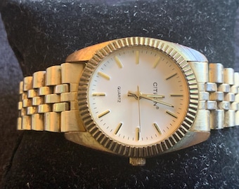 Vintage Citron Mens Diver style Gold Tone watch