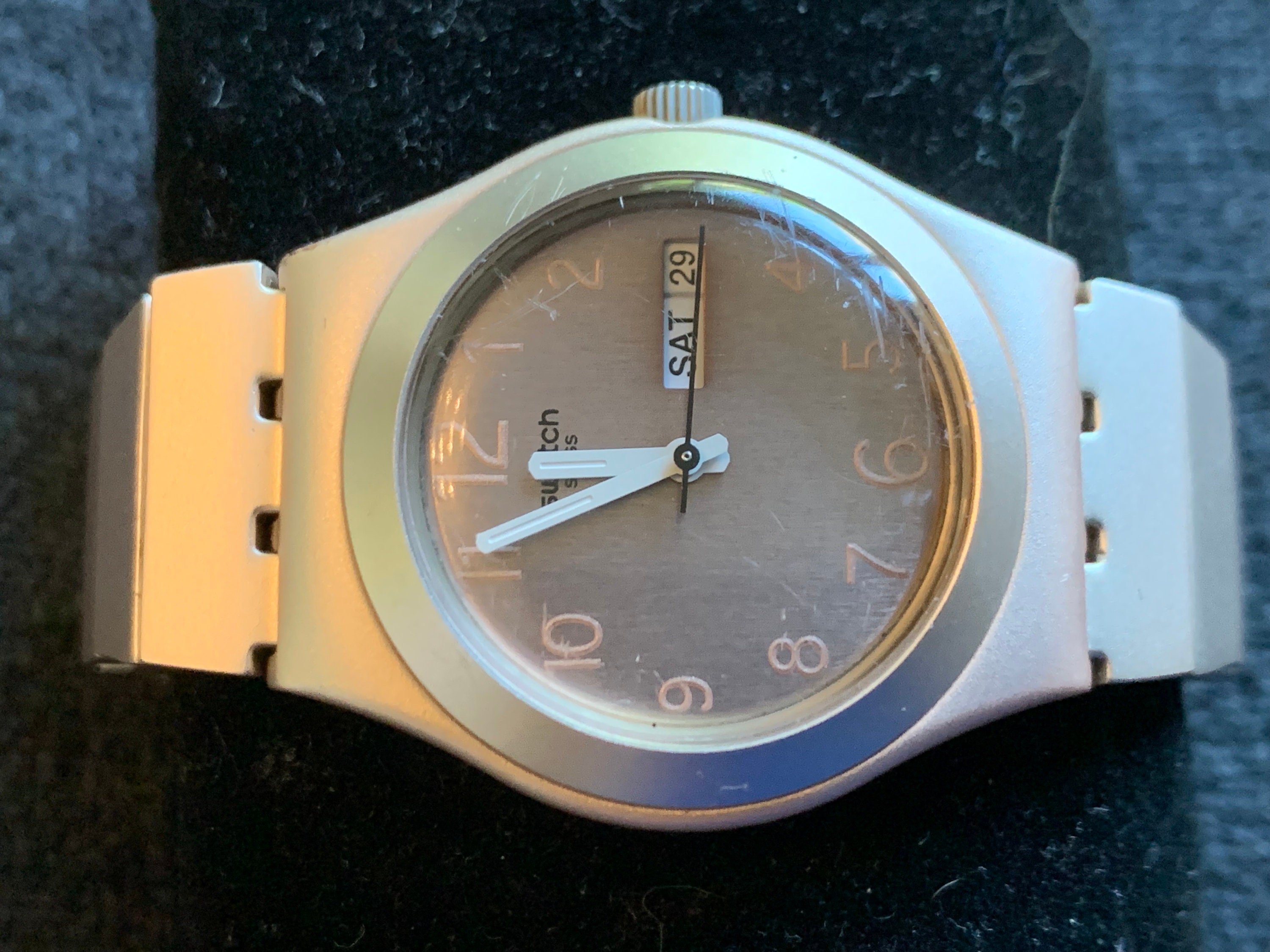 Reloj Swatch Irony vintage para mujer tono rosa met lico claro