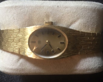 Vintage Rare WS Gold plated Ladies cocktail watch