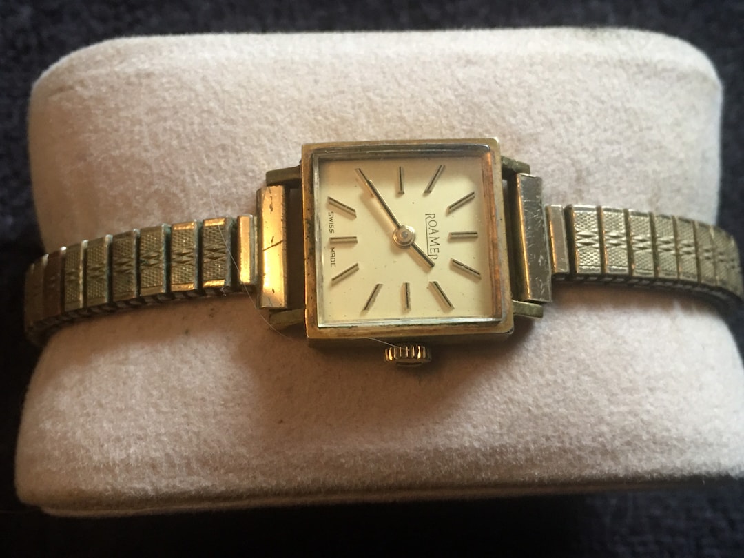 Roamer 17 jewels ladies watch sale