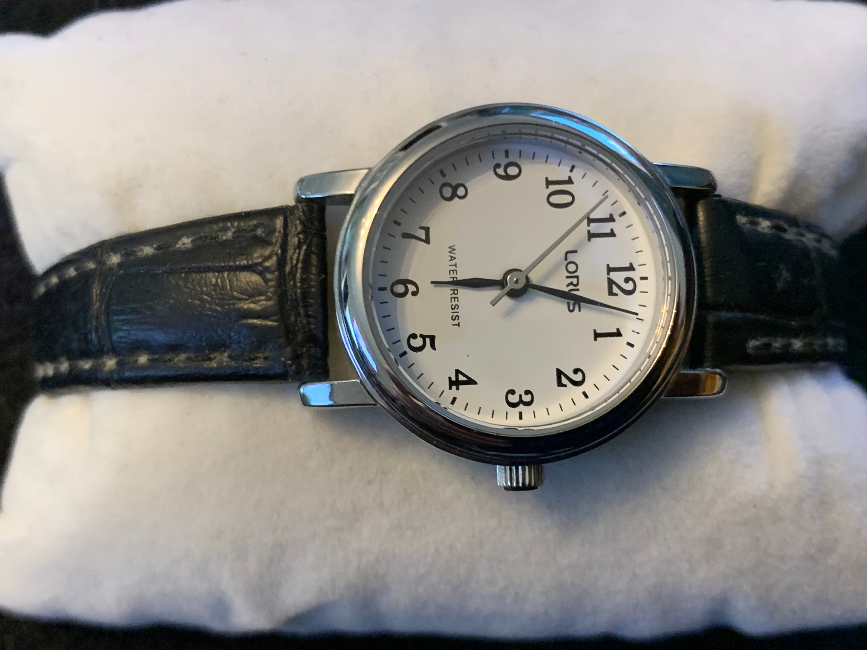 Vintage Retro Lorus Silver tone Ladies watch