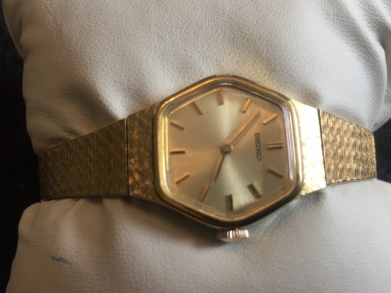 Vintage Rare Shaped Seiko 1100-5390 Gold Tone Watch - Etsy Sweden