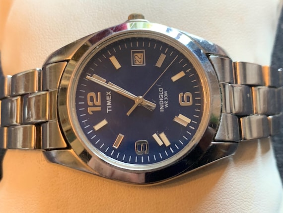 Vintage Retro Timex Indiglo WR 30M Silver Tone Mens Watch - Etsy