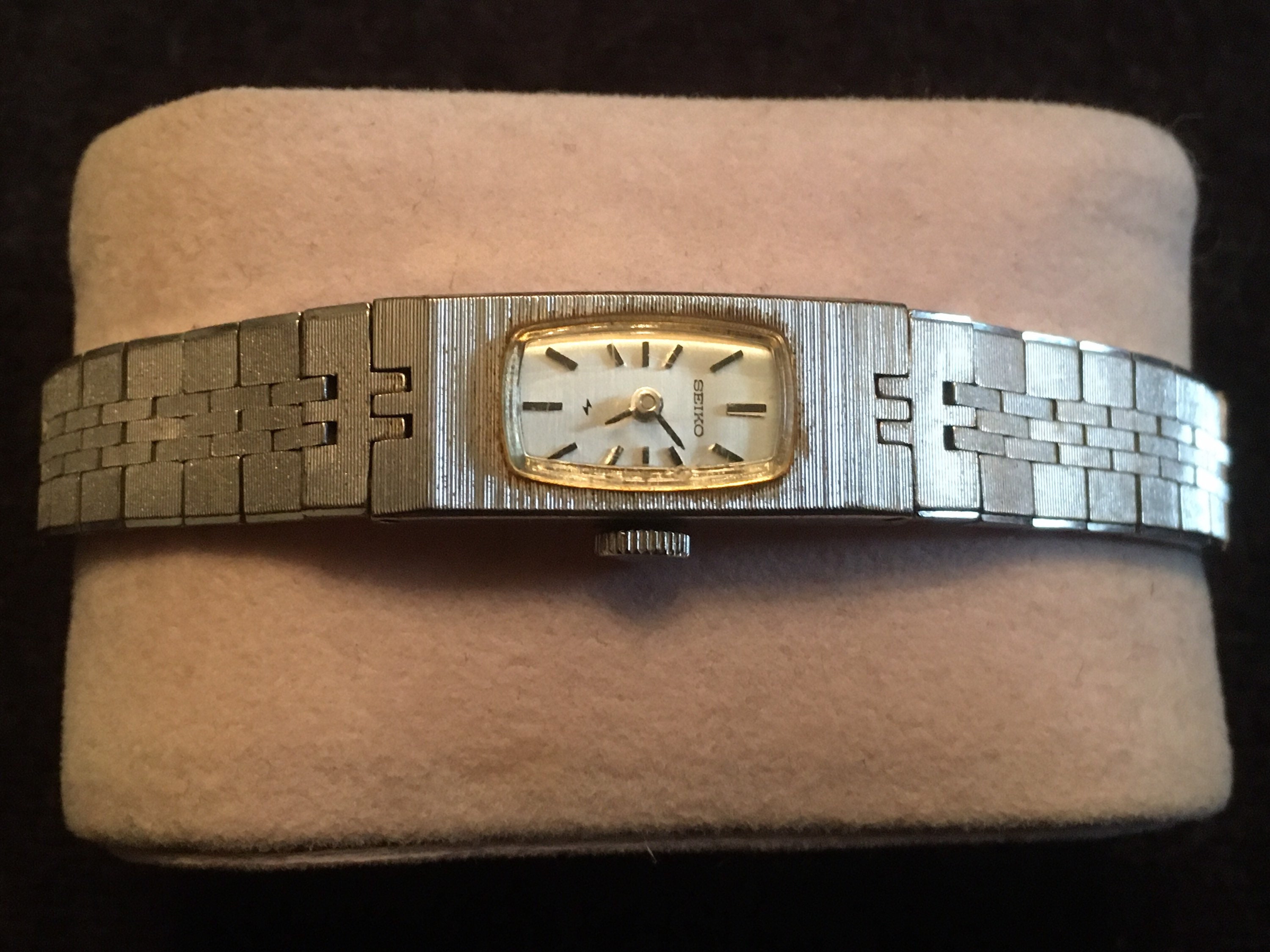 Vintage Seiko 1520-3332 Silver Tone Ladies Watch - Etsy