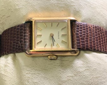 TISSOT ティソ タンク型 ヴィンテージ腕時計 電池交換済 ヴィンテージ ティソ タンクスタイル レディース腕時計 ゴールドトーン