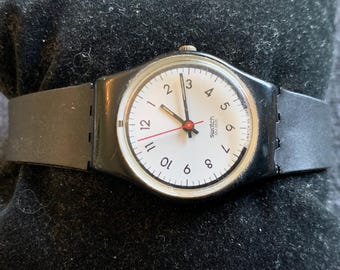 Vintage, zeldzaam 1988 Swatch dameshorloge in zwarte kleur