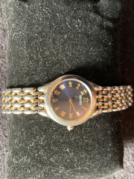 Vintage Seiko Silver and Gold Tone Quartz Watch Blue Face - Etsy display picture 3