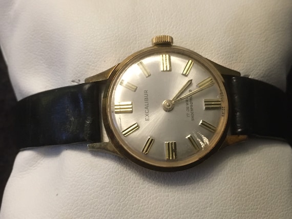 Vintage excalibur ladies watch cheap