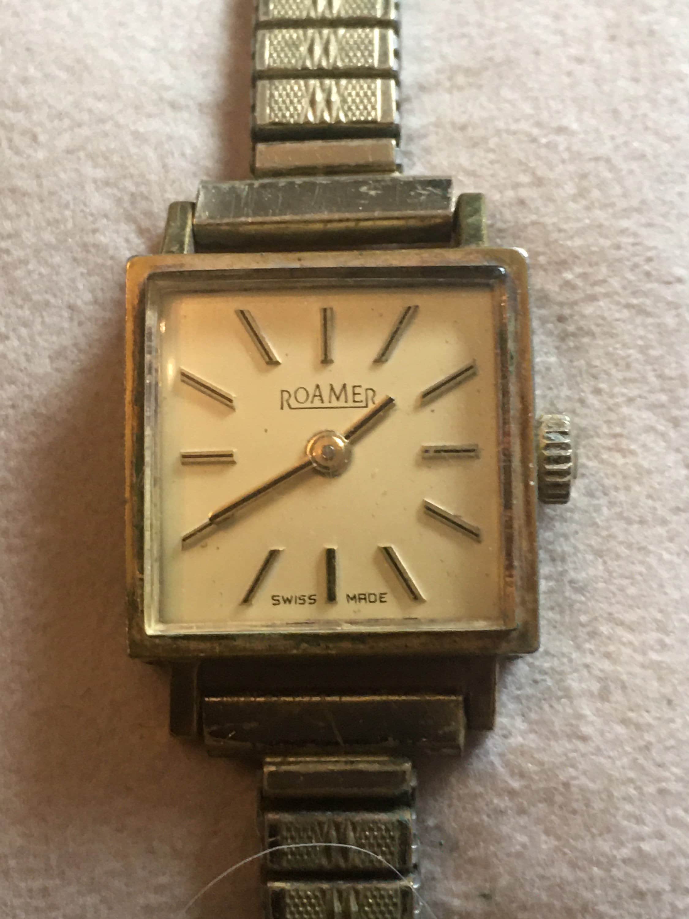Vintage Roamer ladies gold plated watch