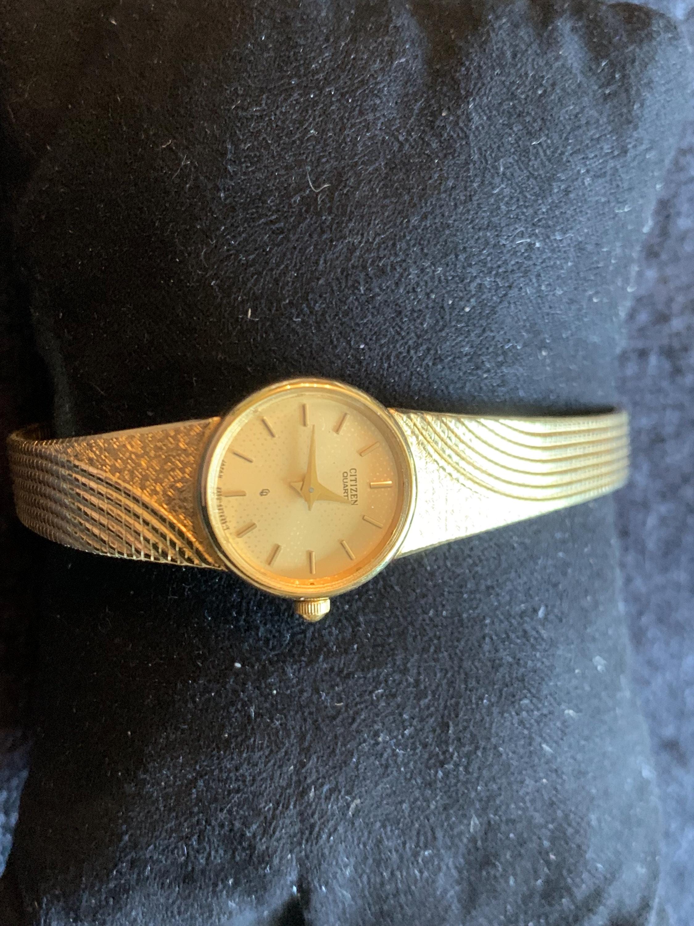 RARE FIND! Gorgeous Vintage CITIZEN Quartz Watch Women\'s In Prestine Condition il_fullxfull.6869842893_ql87.jpg main image 2