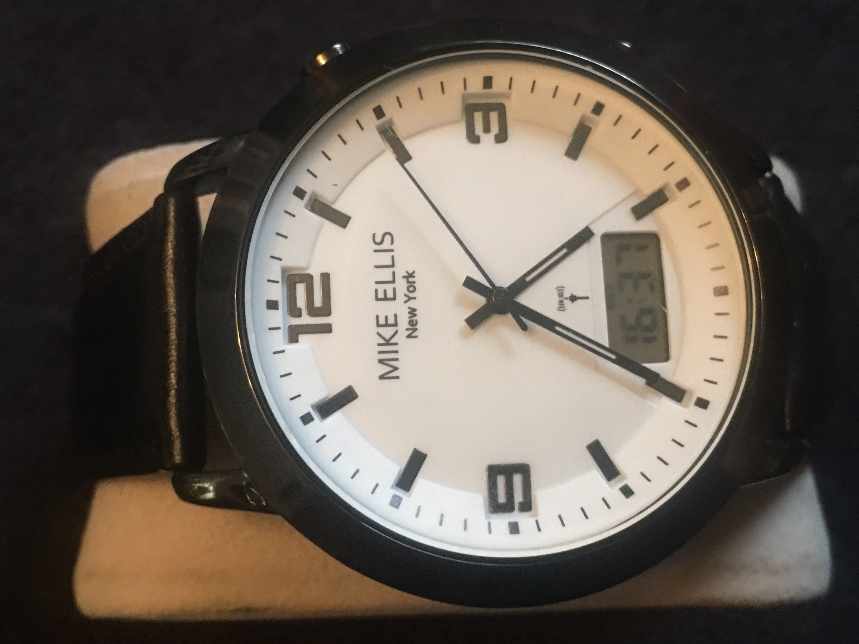 Mike Ellis New York Radio Controlled Quartz Quartz Watch Etsy