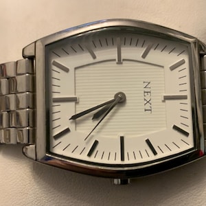 Vintage Next Mens tank style Quartz watch silver tone