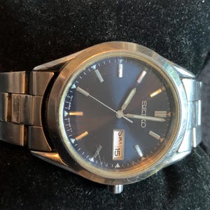 SEIKO　セイコー　腕時計　クォーツ　7N43-9070　稼動品 SEIKO 絶好調稼働 クオーツ腕時計 7N43-9070 セイコーデイデイト
