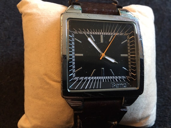 Vintage Bench Tank Style Quartz Watch Etsy Canada