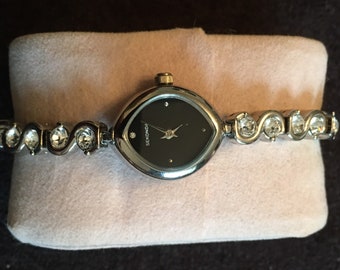 Vintage Sekonda silver ladies quartz watch